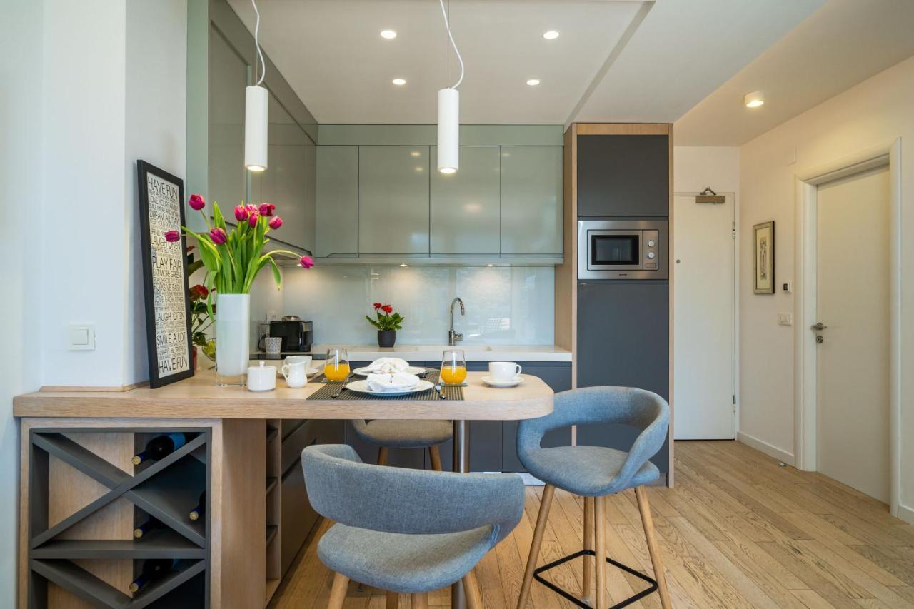 Crown Apartments - Diamond Studio Дубровник Екстериор снимка